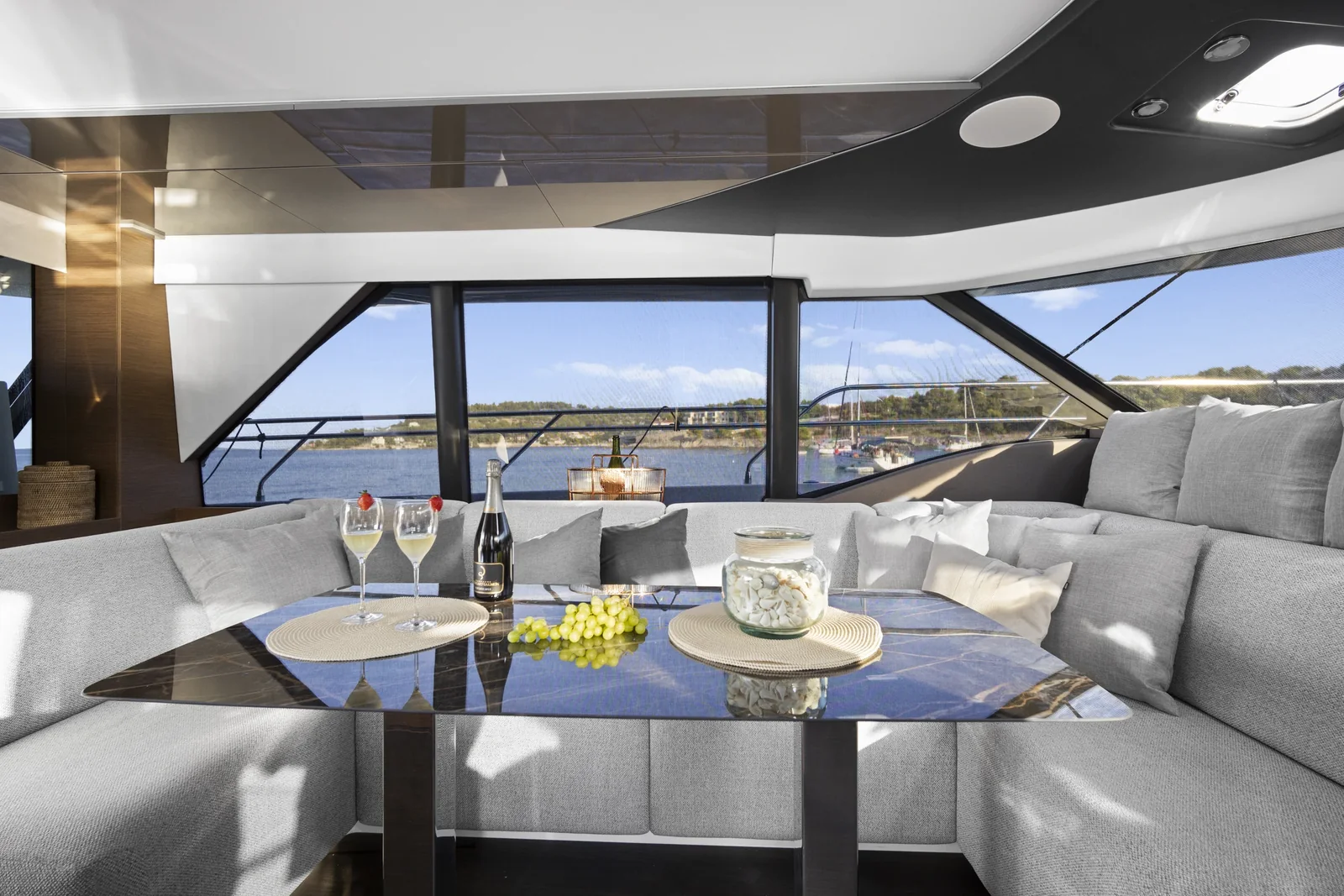 Yacht JEANNEAU Prestige M48 - Dolce far niente - Foto 1