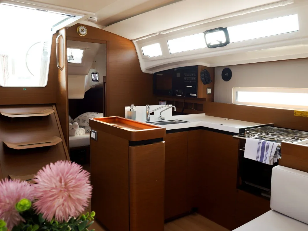 Yacht JEANNEAU Sun Odyssey 410 - Milla - Foto 1