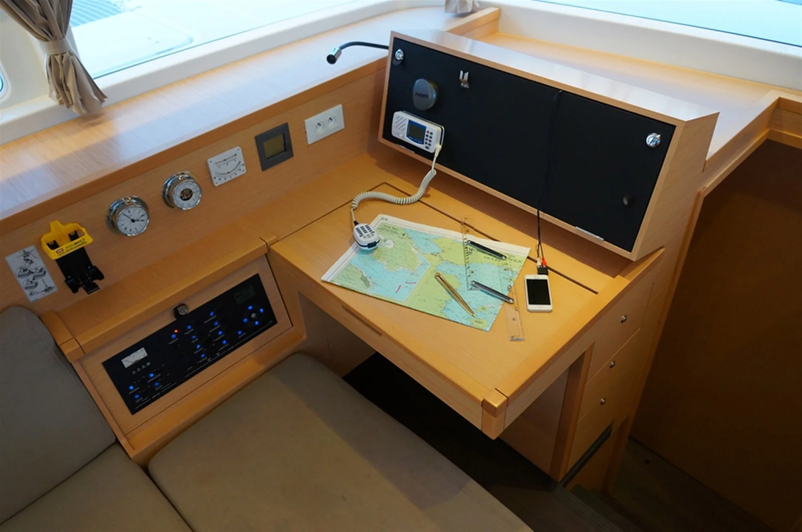 Yacht LAGOON 400 S2 - Myrto