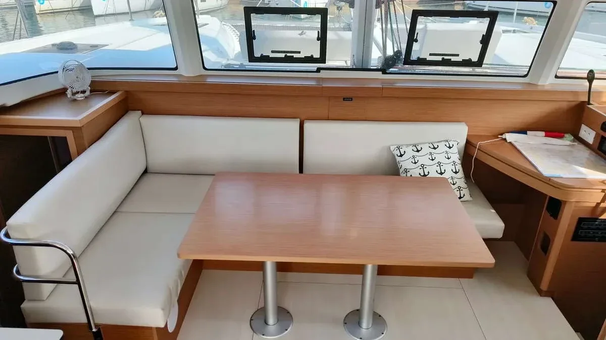 Yacht EXCESS-CATAMARANS 11 - Mint Cooler V