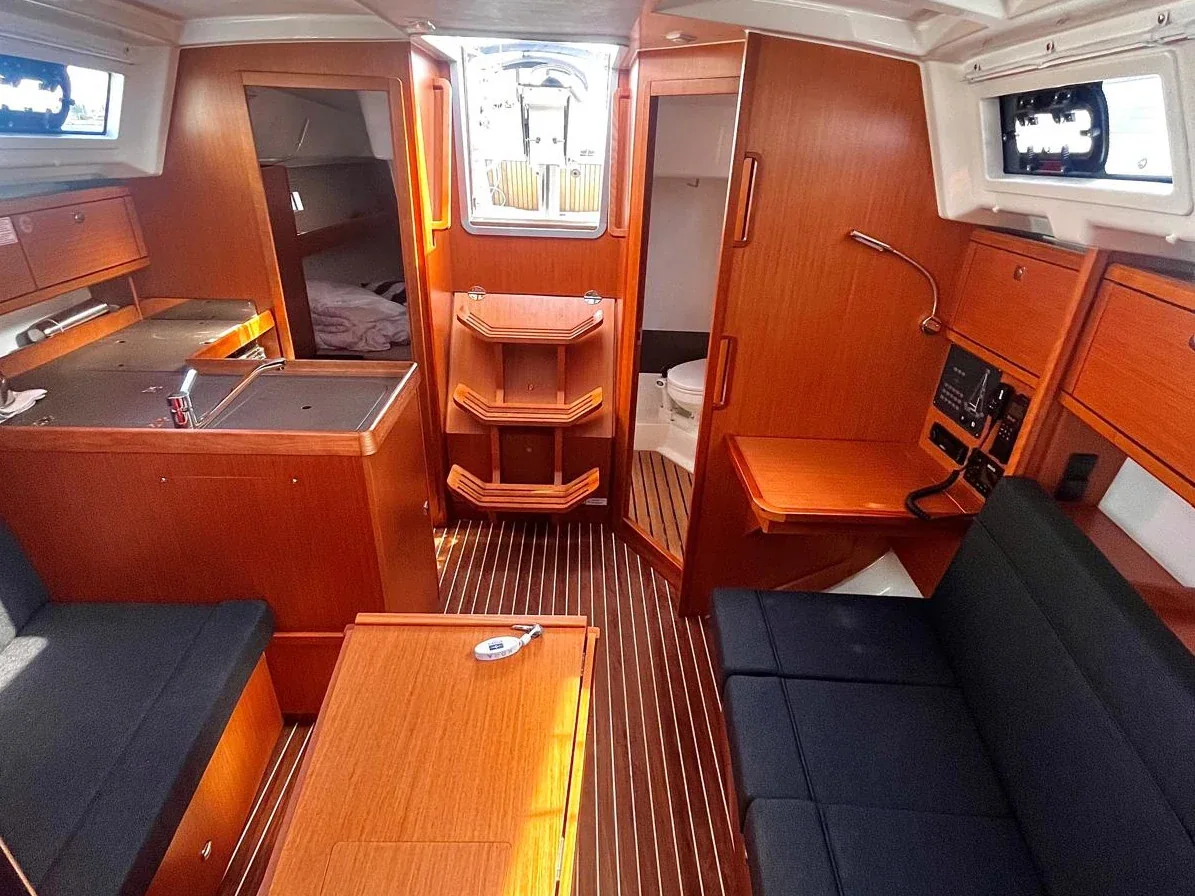 Yacht BAVARIA Cruiser 34 - Kora - Foto 1