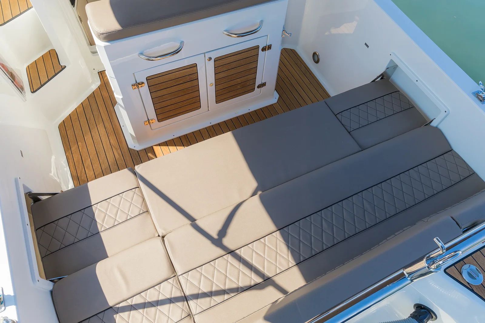 Yacht DIVERSE WERFTEN Pacific Craft 750 Sun Cruiser - Foto 1
