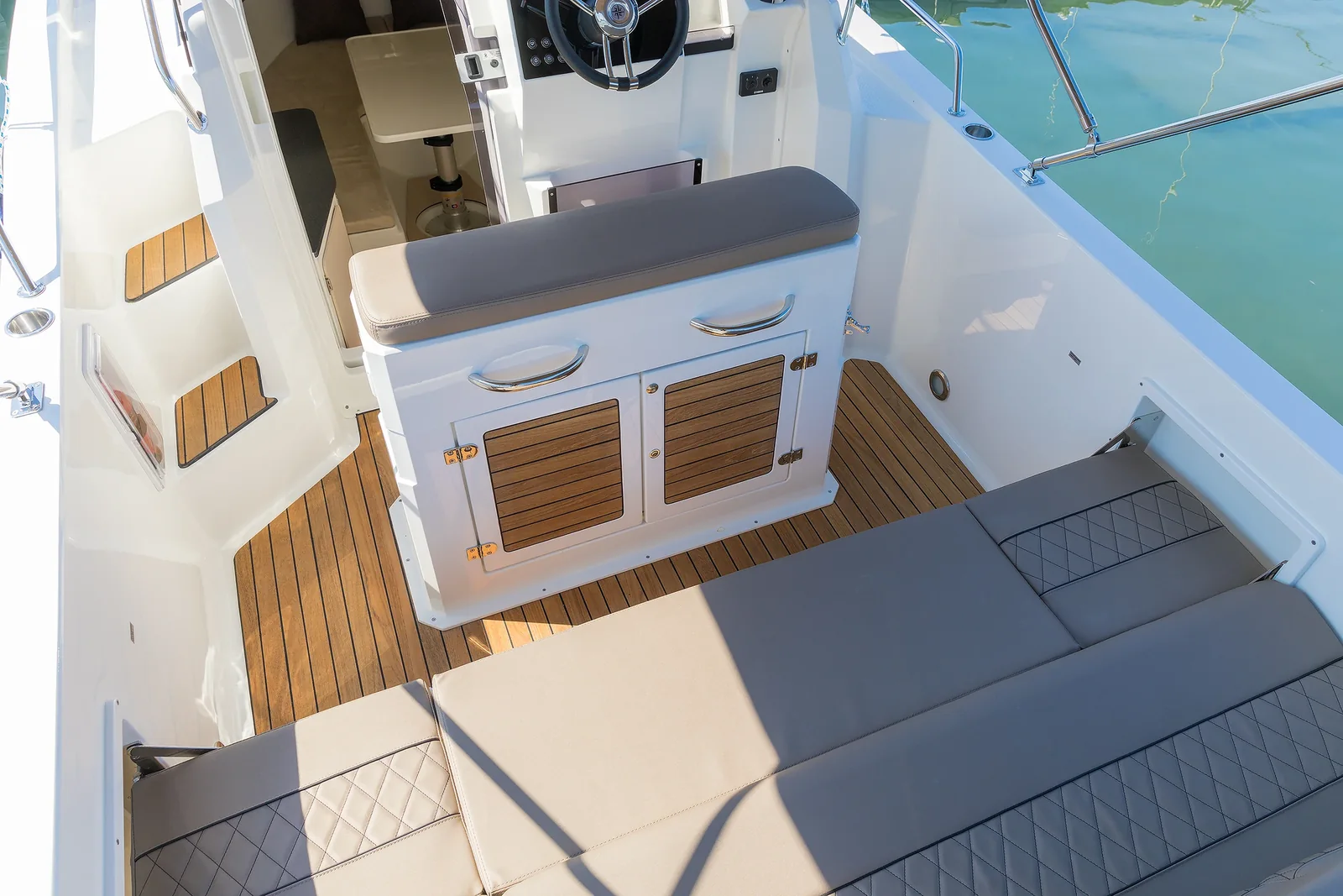 Yacht DIVERSE WERFTEN Pacific Craft 750 Sun Cruiser - Foto 1