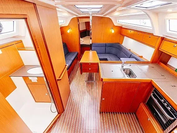 Yacht BAVARIA Cruiser 37 - Flinx - Foto 1