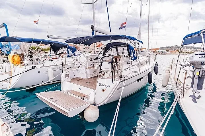 Yacht BAVARIA Cruiser 37 - Flinx - Foto 1