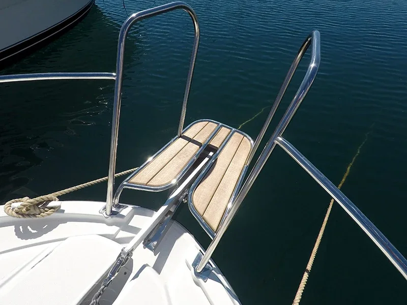 Yacht BENETEAU Antares 8 OB - Lovre - Foto 1
