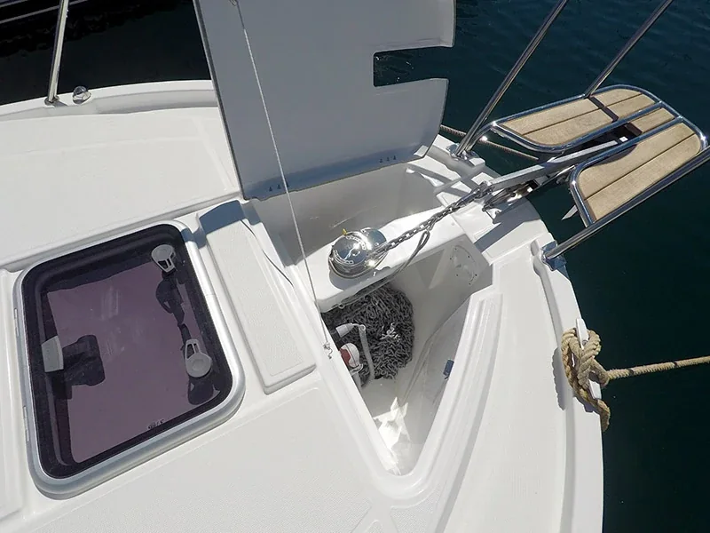 Yacht BENETEAU Antares 8 OB - Lovre - Foto 1