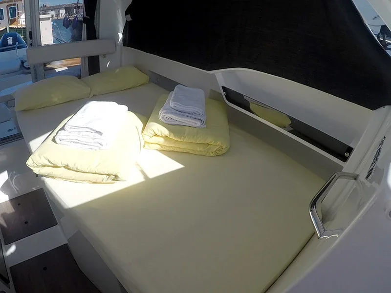 Yacht BENETEAU Antares 8 OB - Lovre - Foto 1