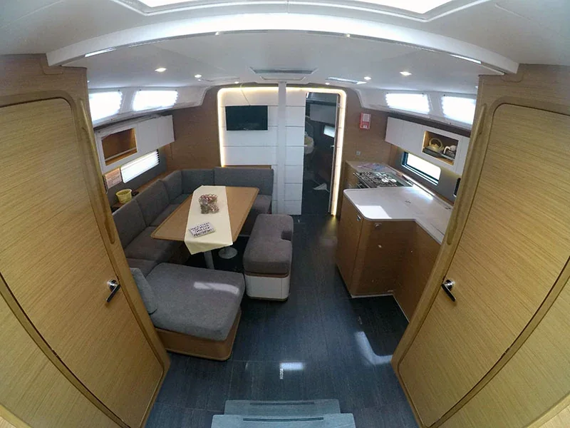 Yacht DUFOUR 41 - Moma