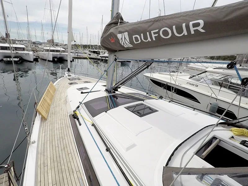 Yacht DUFOUR 41 - Moma - Foto 1