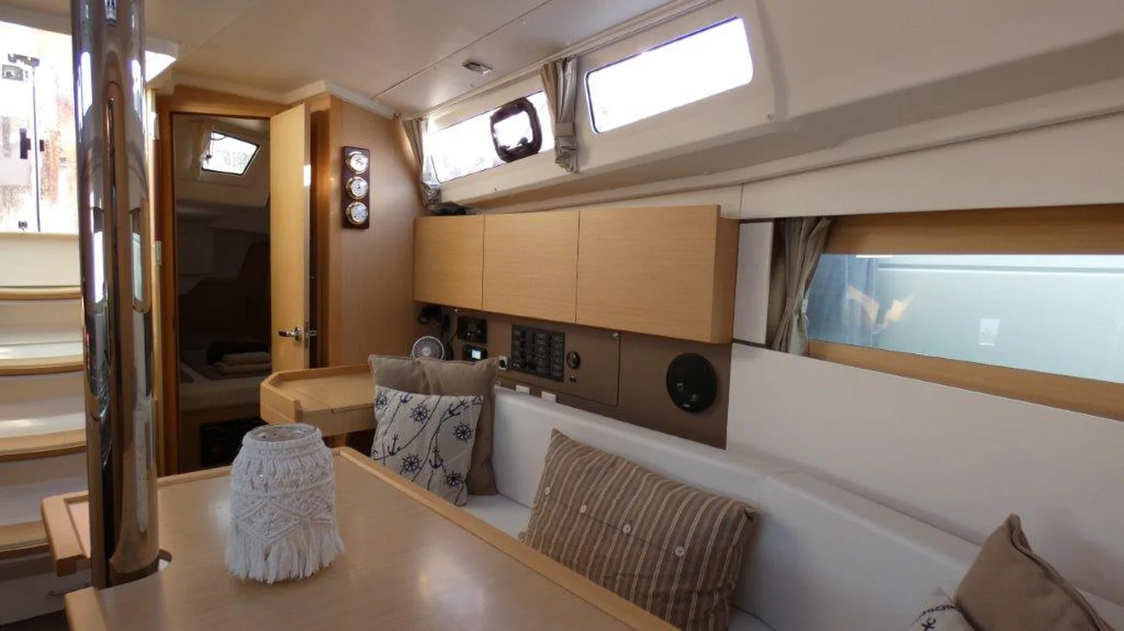 Yacht BENETEAU Oceanis 35 - Lorenzo - Foto 1