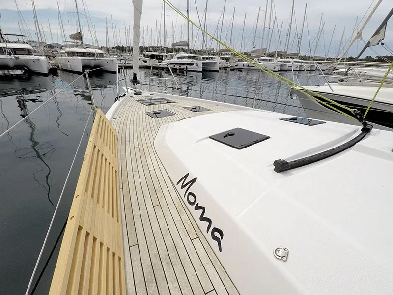 Yacht DUFOUR 41 - Moma - Foto 1