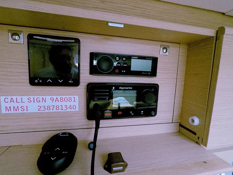 Yacht DUFOUR 430 Grand Large - Freya