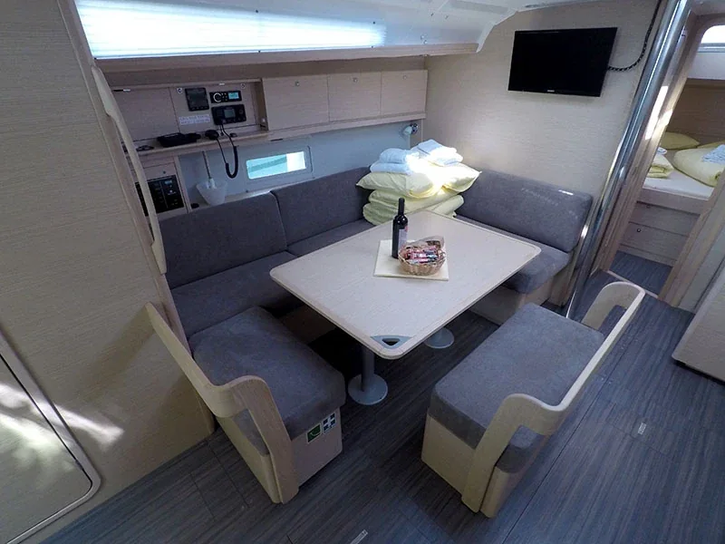 Yacht DUFOUR 430 Grand Large - Freya - Foto 1