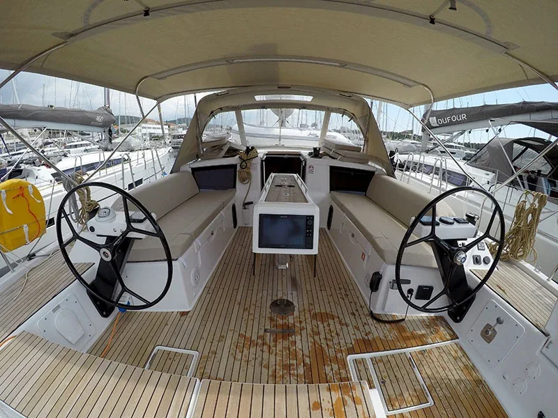 Yacht DUFOUR 430 Grand Large - Freya - Foto 1