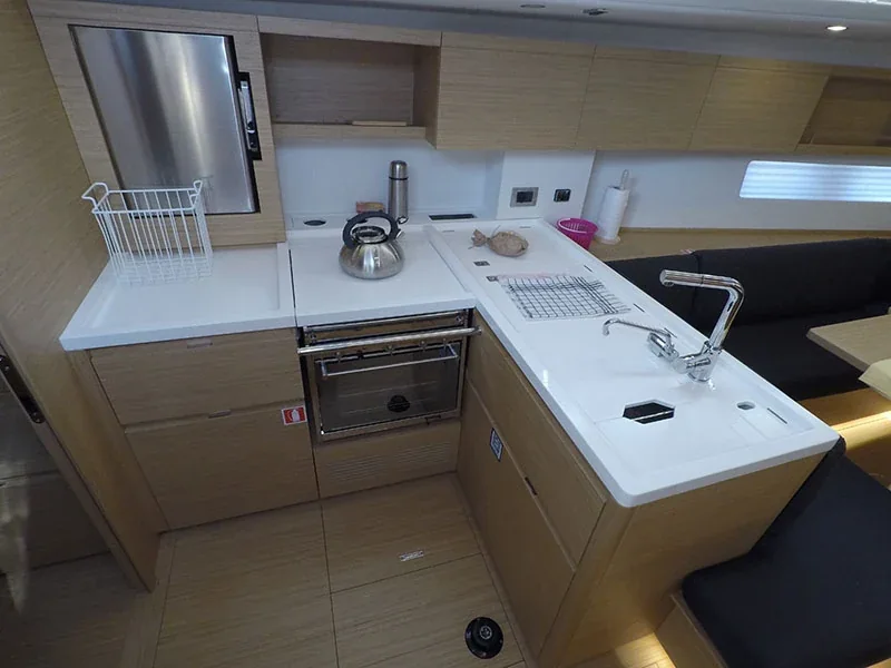 Yacht GRAND SOLEIL 44 Performance - Aloha - Foto 1