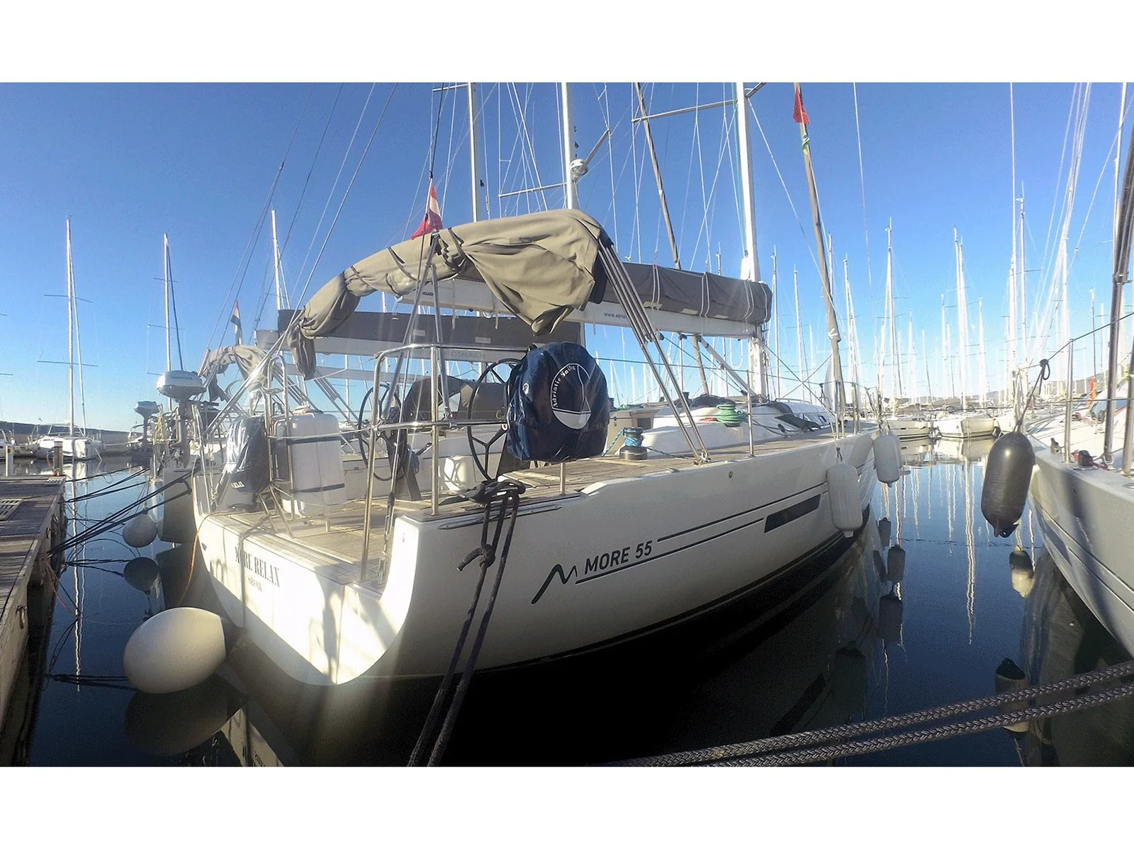 Yacht MORE 55 - More Relax