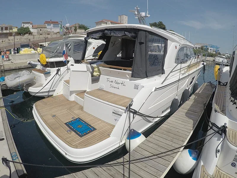 Yacht MAREX Marex 360 Cabriolet Cruiser - True North - Foto 1