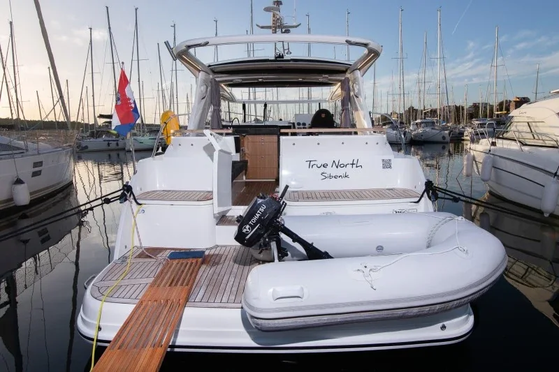 Yacht MAREX Marex 360 Cabriolet Cruiser - True North - Foto 1