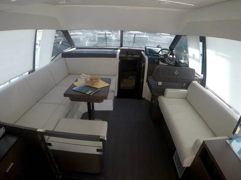 Yacht JEANNEAU Prestige 420 fly - Brigadoon - Foto 1
