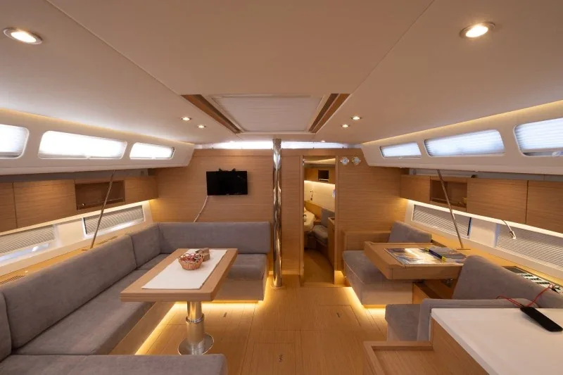 Yacht GRAND SOLEIL 52 LC - Morea