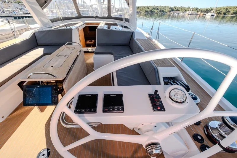 Yacht GRAND SOLEIL 52 LC - Morea - Foto 1