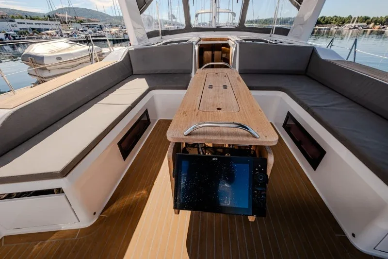 Yacht GRAND SOLEIL 52 LC - Morea - Foto 1