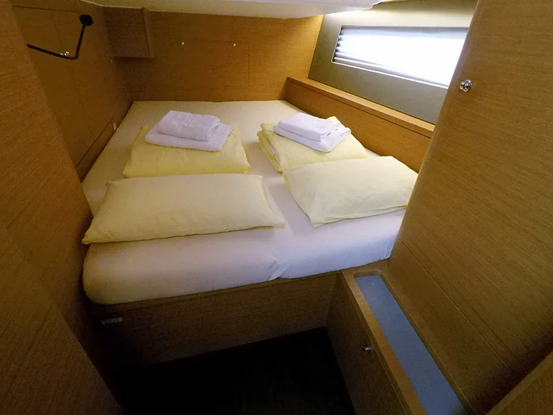Yacht DUFOUR 44 - Foto 1