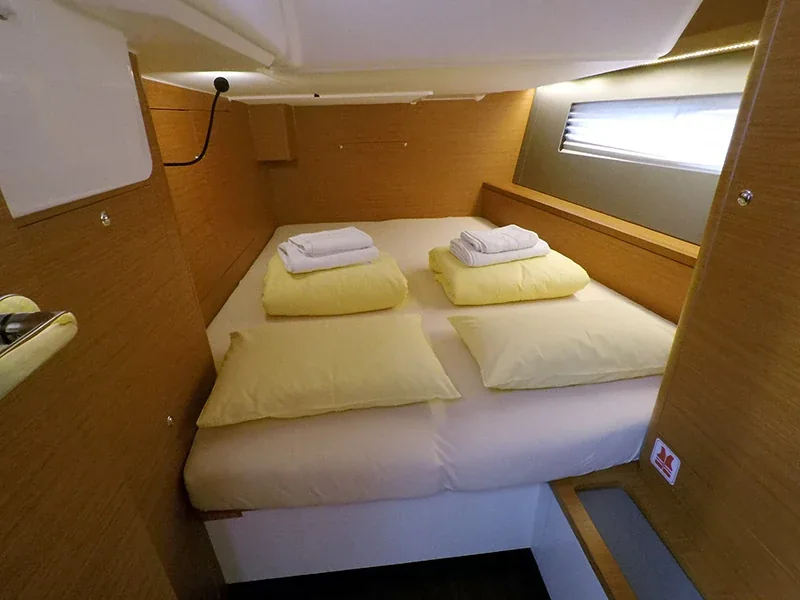 Yacht DUFOUR 44 - Foto 1