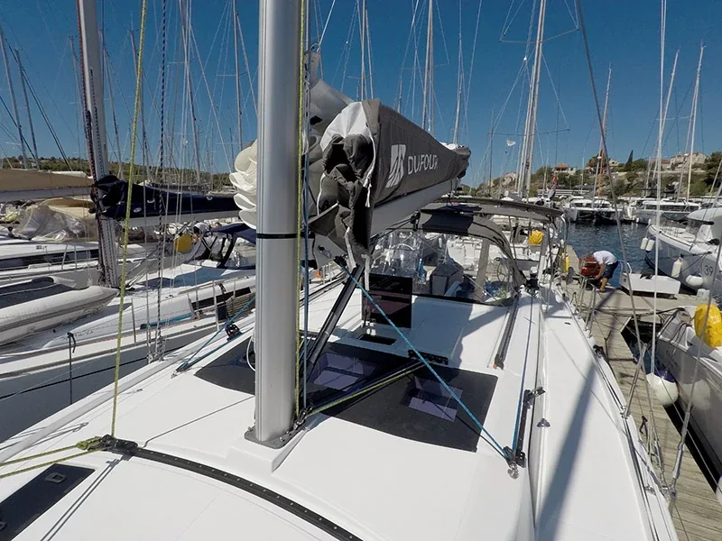 Yacht DUFOUR 44 - Foto 1