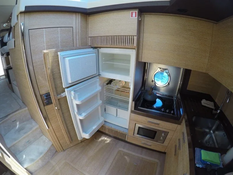 Yacht AZIMUT 47 Fly - Luma - Foto 1