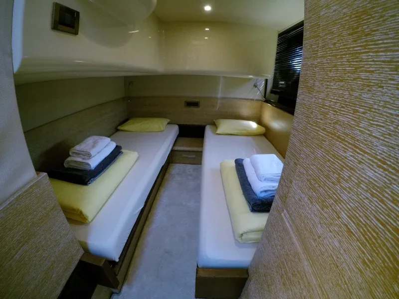 Yacht AZIMUT 47 Fly - Luma - Foto 1