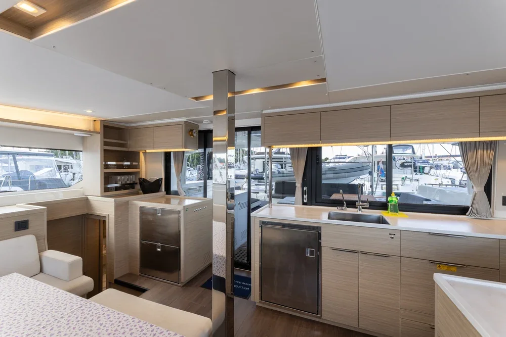 Yacht LAGOON 46 - Sole - Foto 1