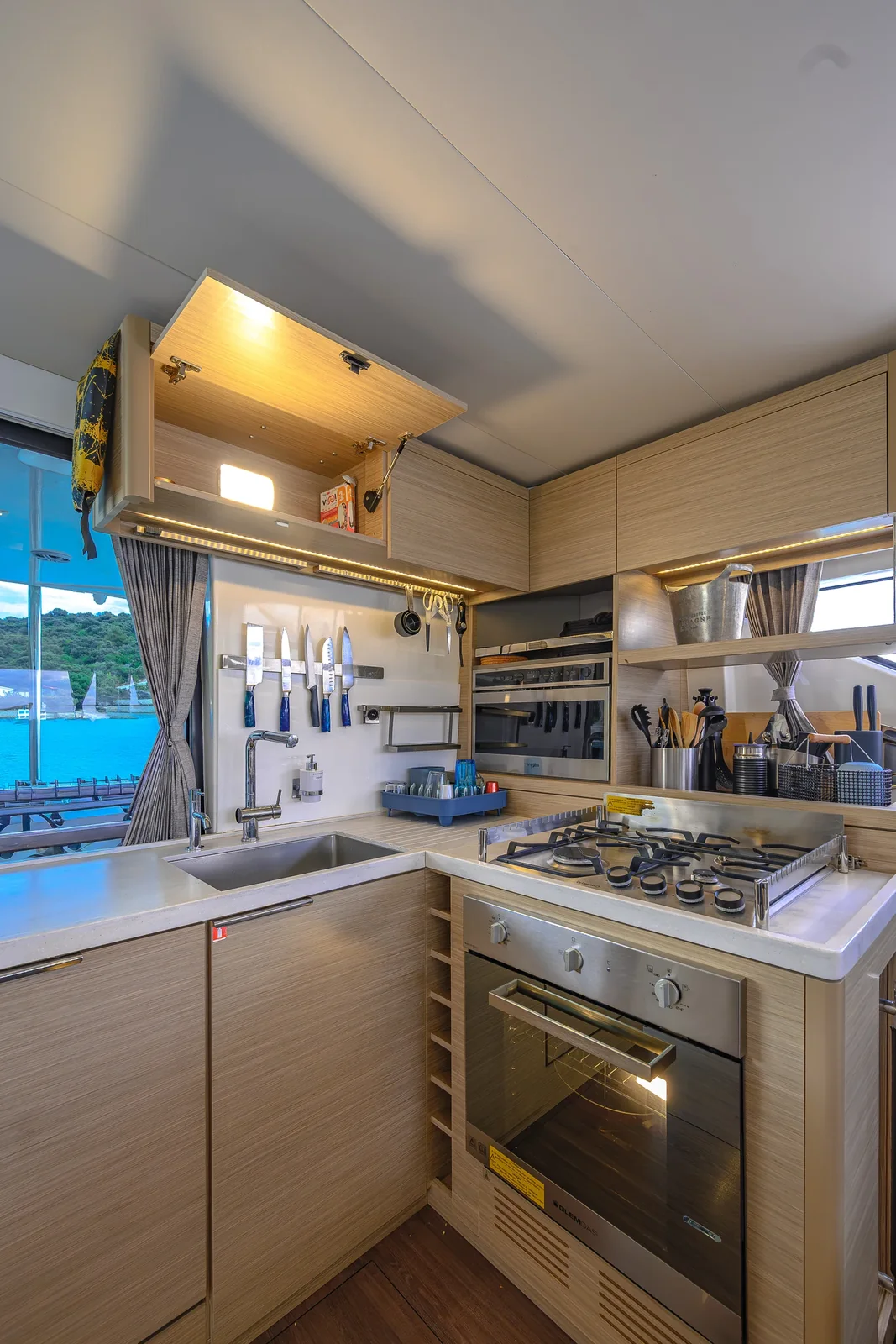 Yacht LAGOON 51 - Twin Joy +