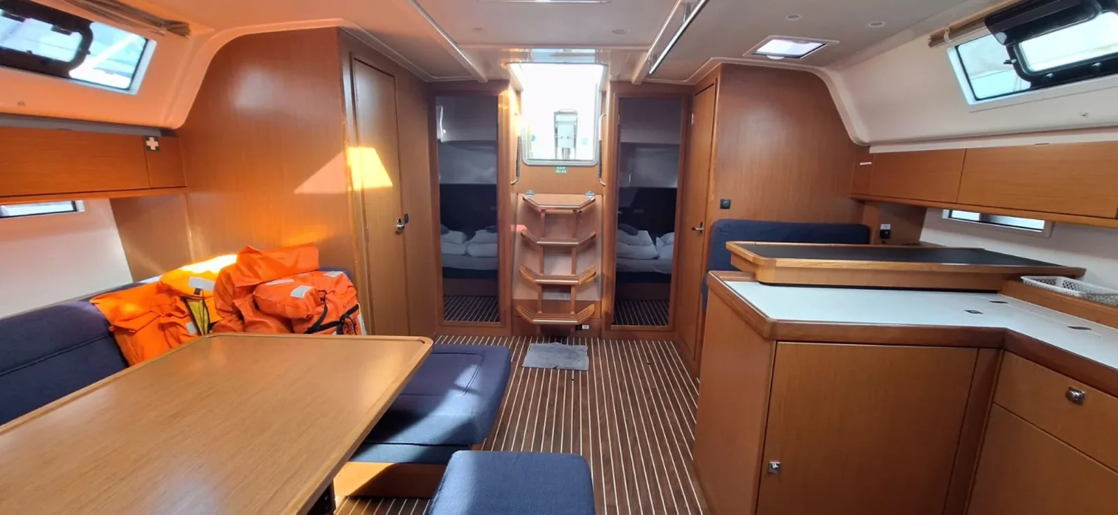 Yacht BAVARIA Cruiser 51 - Ivolga - Foto 1