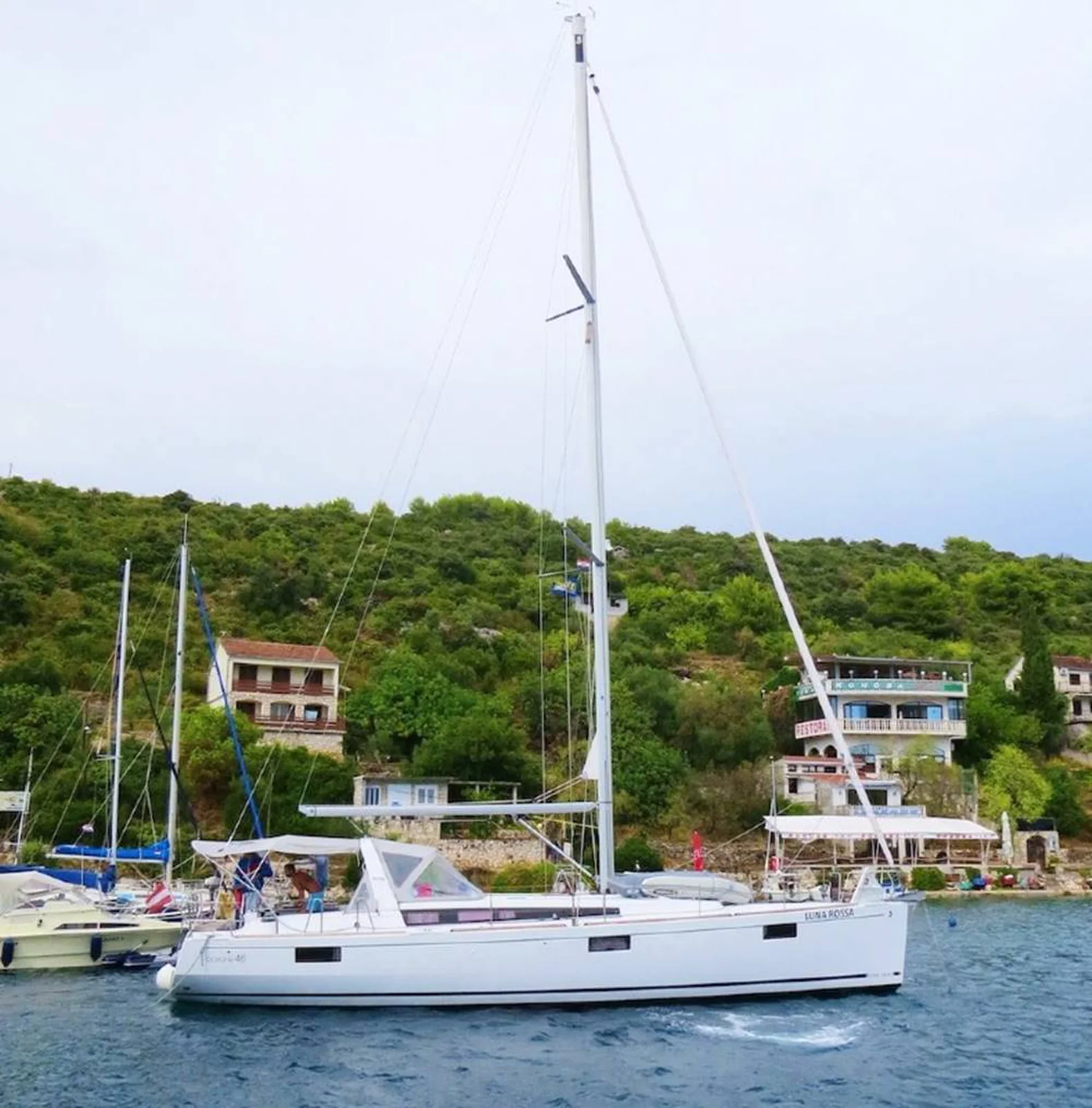 Yacht BENETEAU Oceanis 48 - Luna Rossa