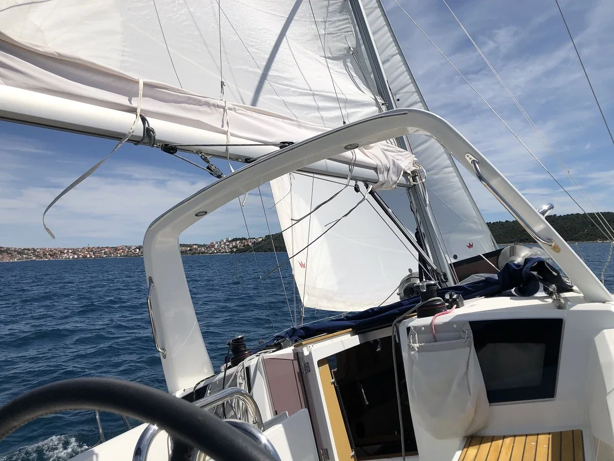 Yacht BENETEAU Oceanis 35.1 - Kolibri - Foto 1