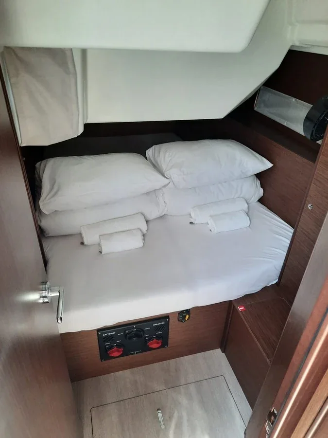Yacht BENETEAU Oceanis 40.1 - Albius - Foto 1