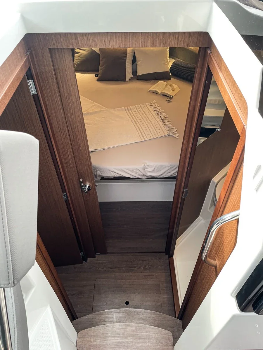 Yacht BENETEAU Antares 9 OB - Arya - Foto 1