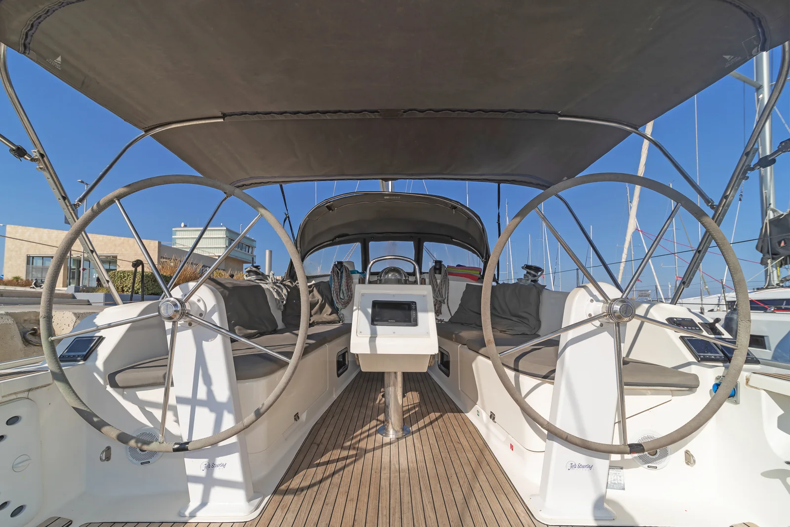 Yacht BAVARIA Cruiser 41 - Forkys - Foto 1
