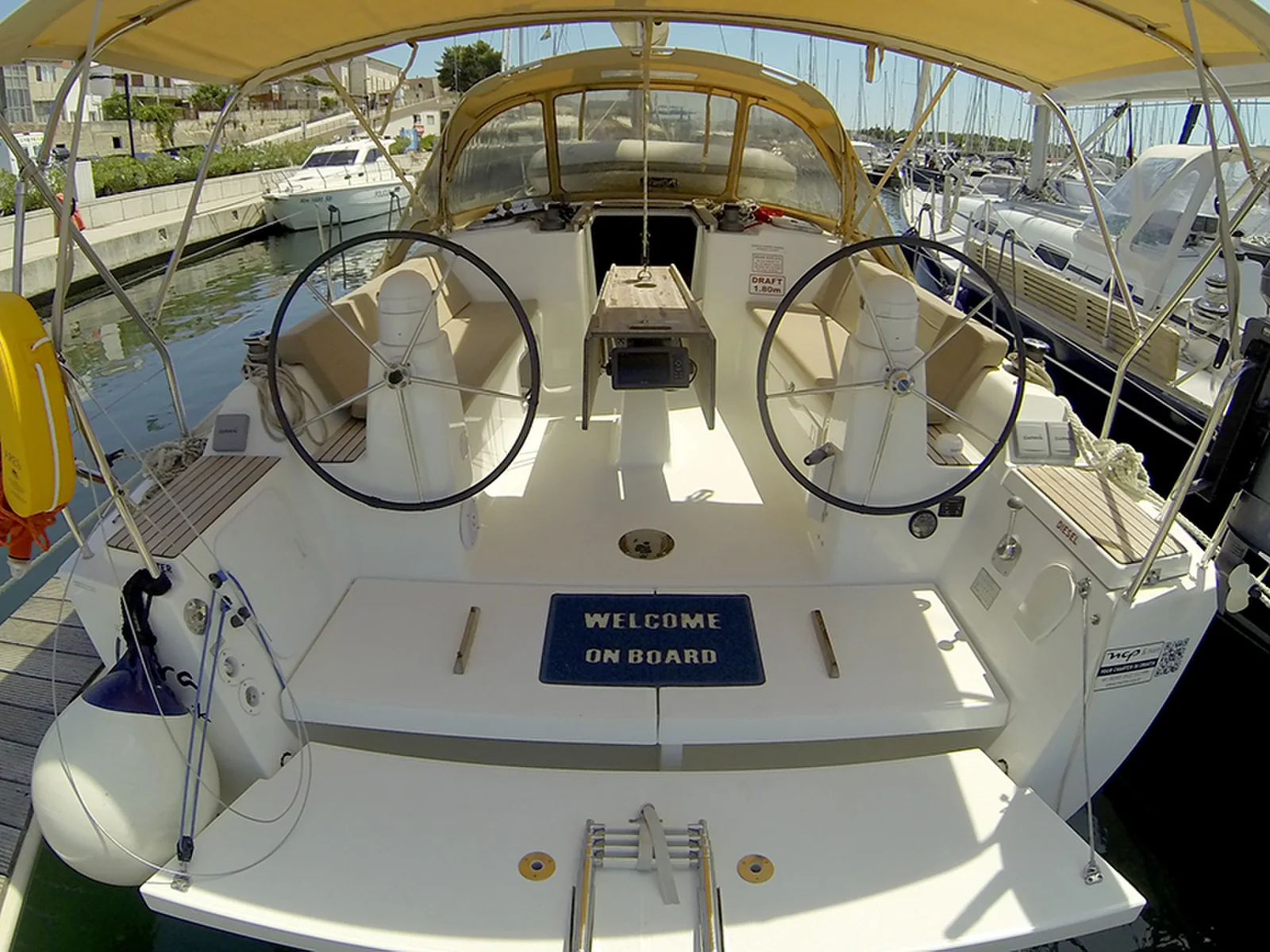 Yacht DUFOUR 335 Grand Large - Lara