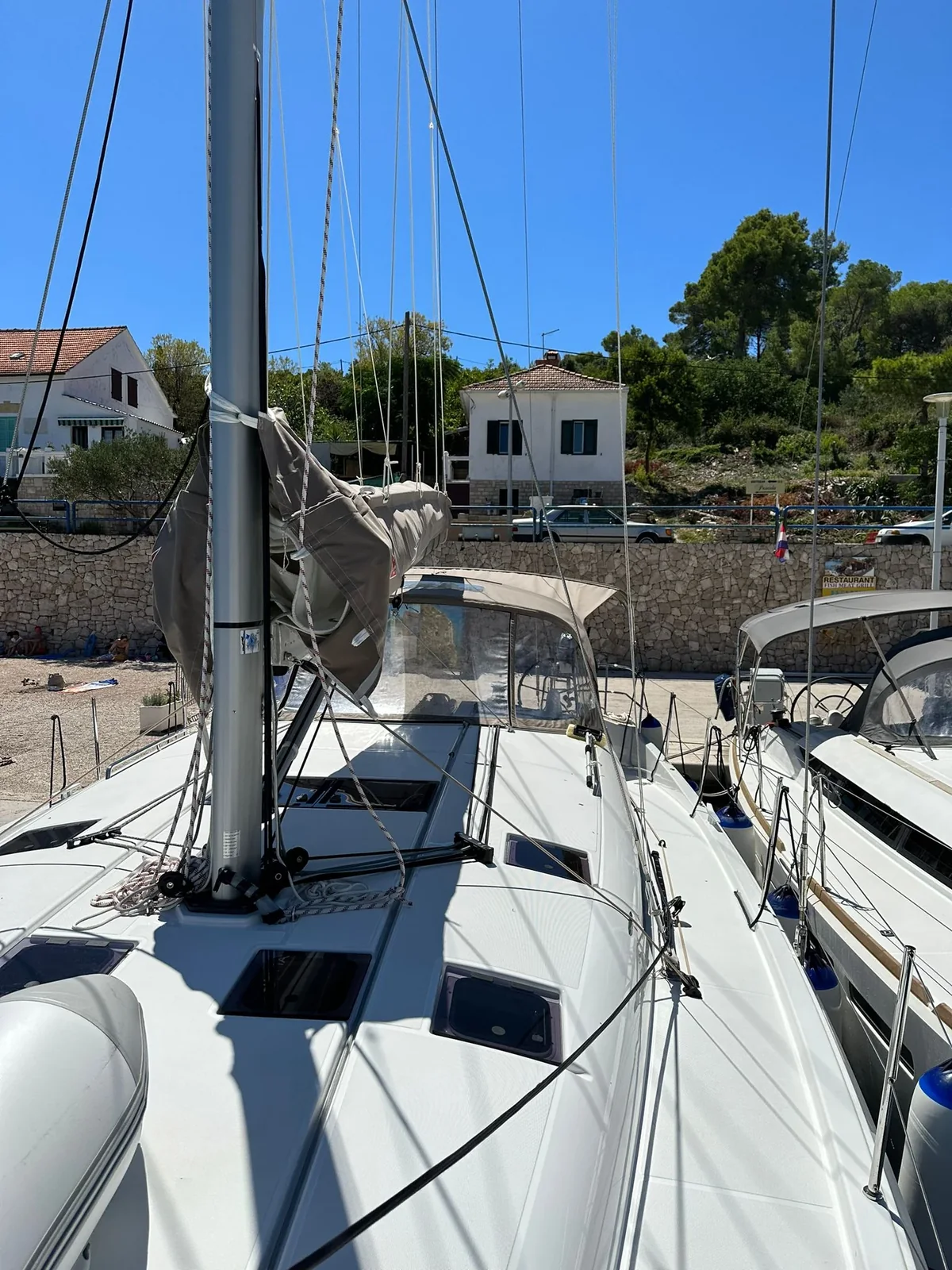 Yacht JEANNEAU Sun Odyssey 490 - Izzy - Foto 1