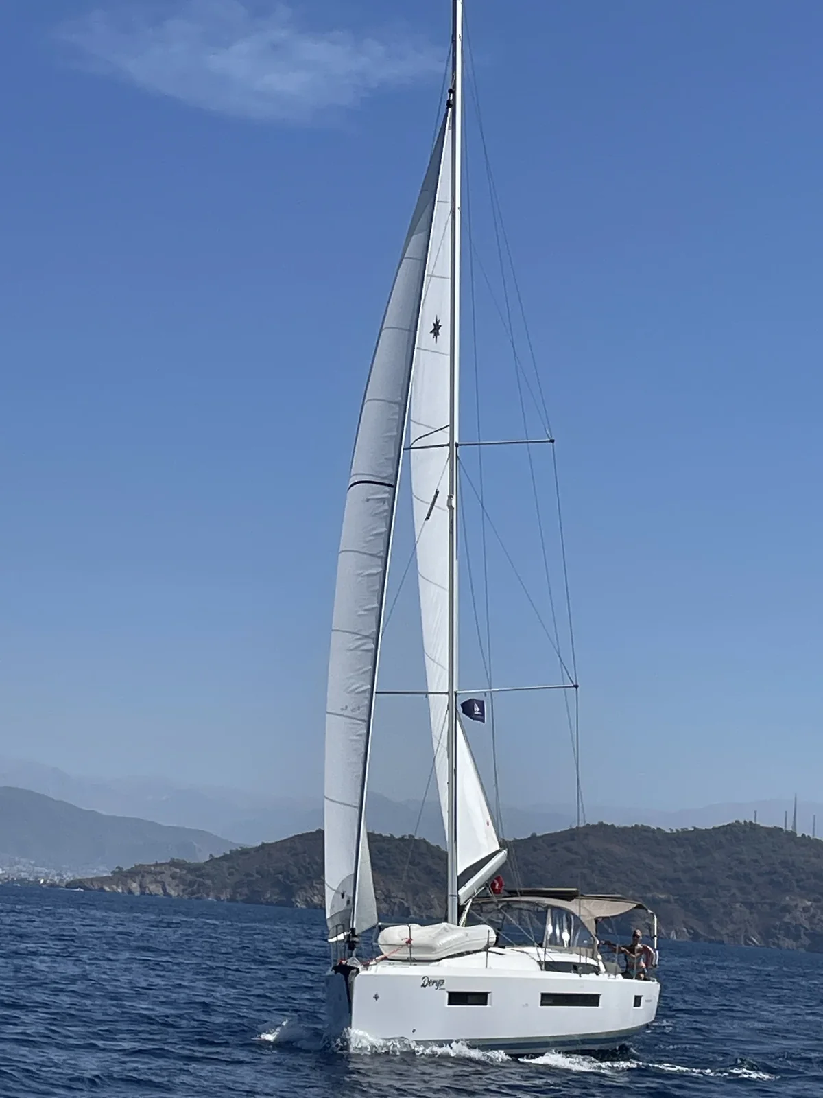 Yacht JEANNEAU Sun Odyssey 490 - Derya - Foto 1