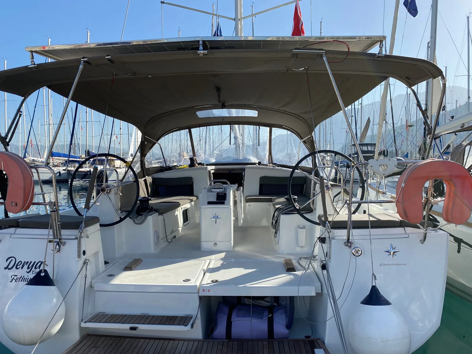 Yacht JEANNEAU Sun Odyssey 490 - Derya - Foto 1