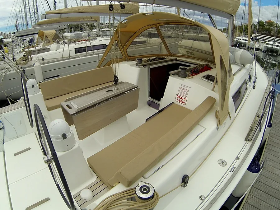 Yacht DUFOUR 335 Grand Large - Lara - Foto 1