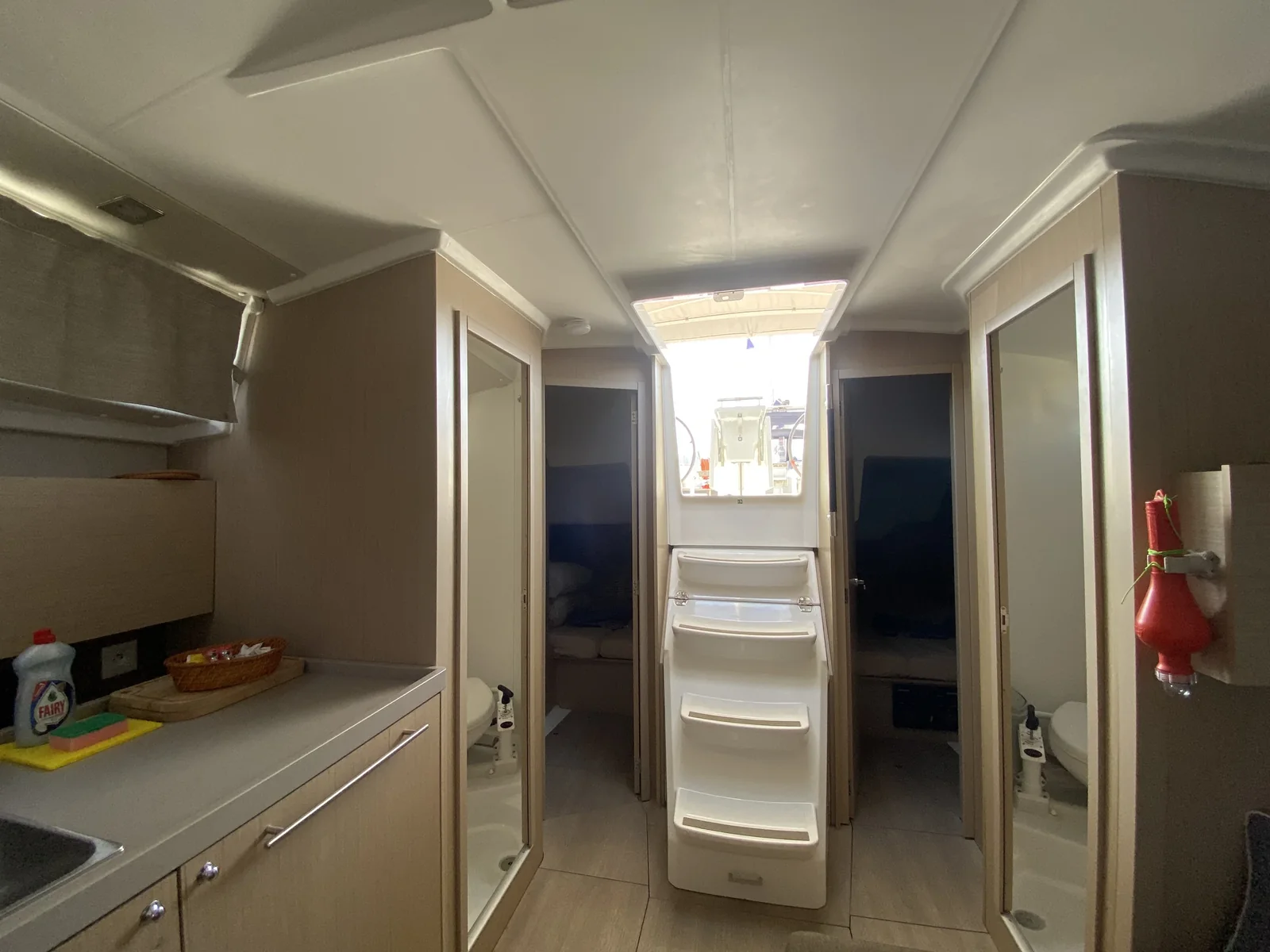 Yacht BENETEAU Oceanis 38.1 - Helena