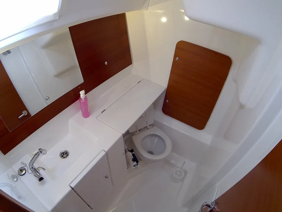 Yacht DUFOUR 335 Grand Large - Lara - Foto 1