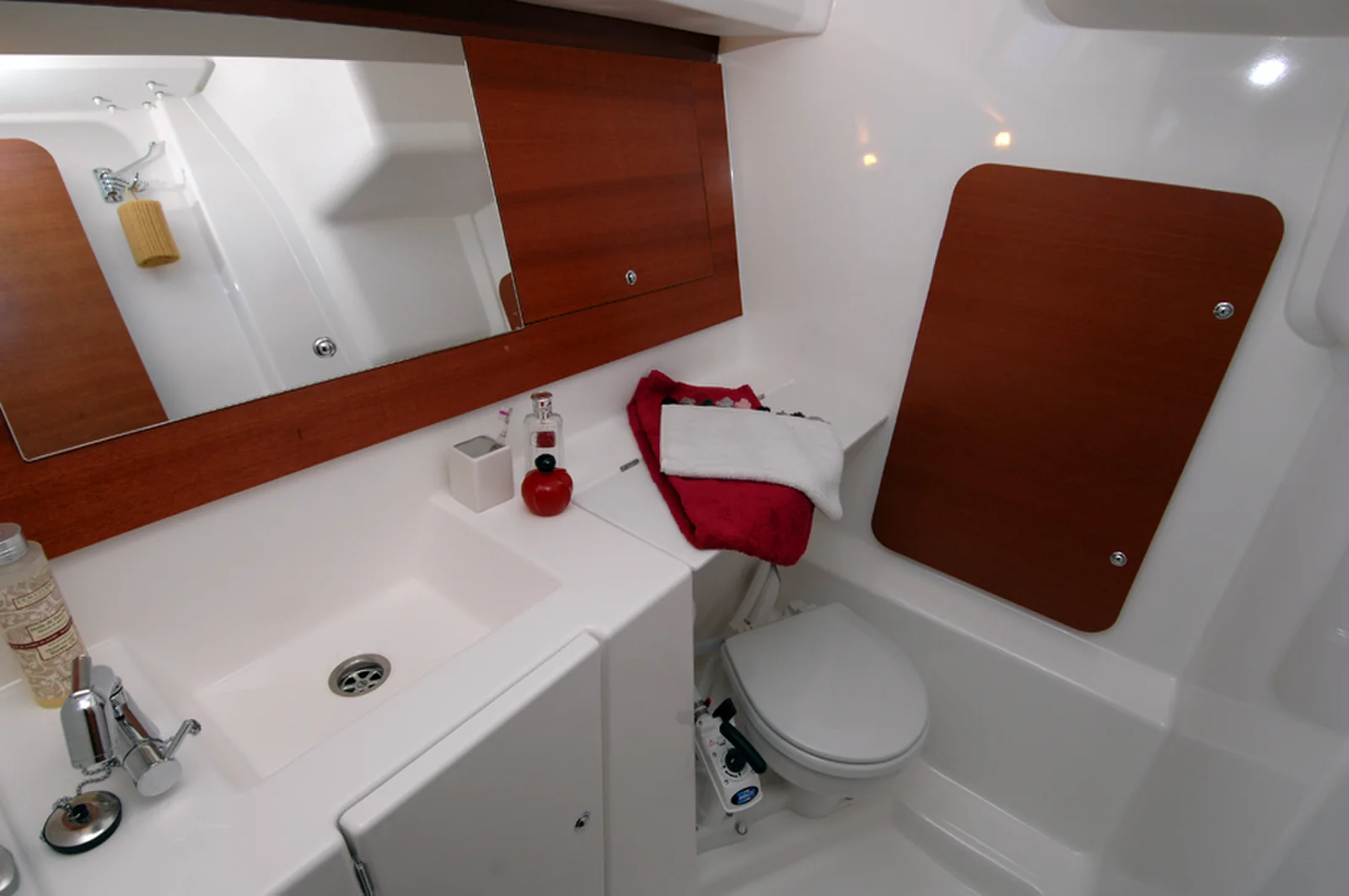 Yacht DUFOUR 335 Grand Large - Lara - Foto 12
