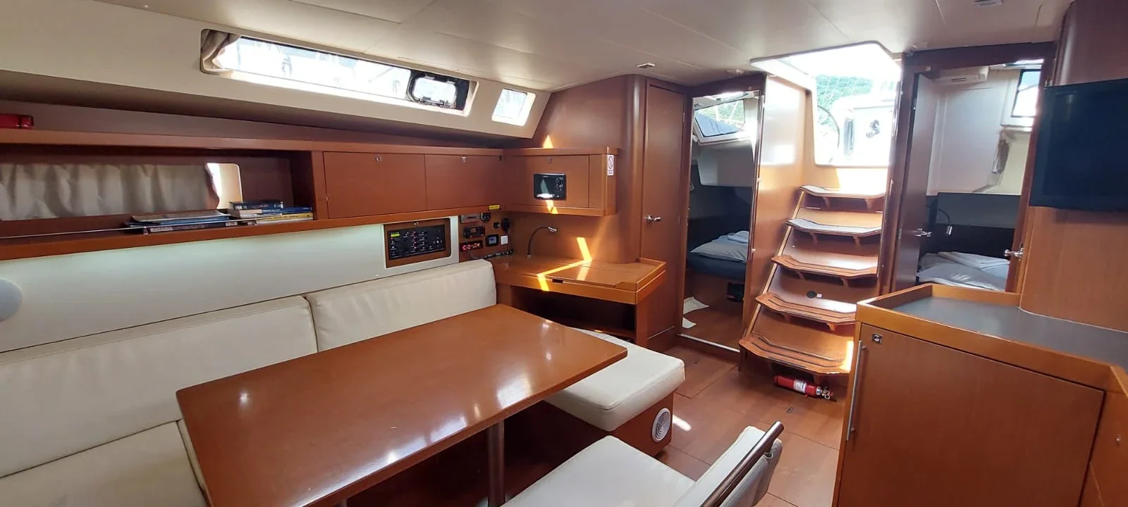 Yacht BENETEAU Oceanis 45 - Stella - Foto 1