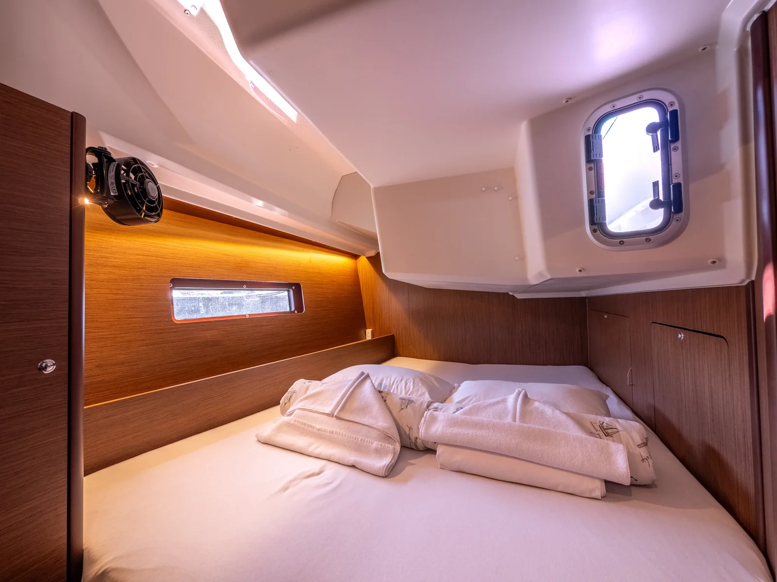 Yacht BENETEAU Oceanis 40.1 - Mamma Mia - Foto 1